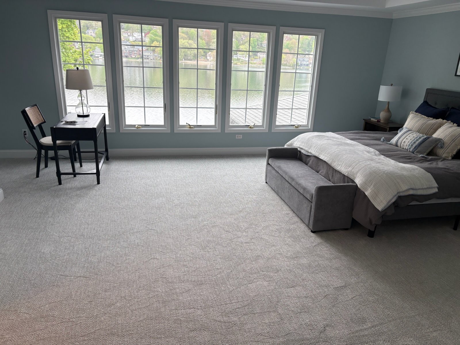 MASLAND Lakeside bedroom
